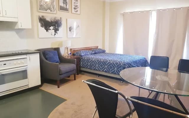 Heart of Darling Harbour 1 bedroom Apartment - photo 2