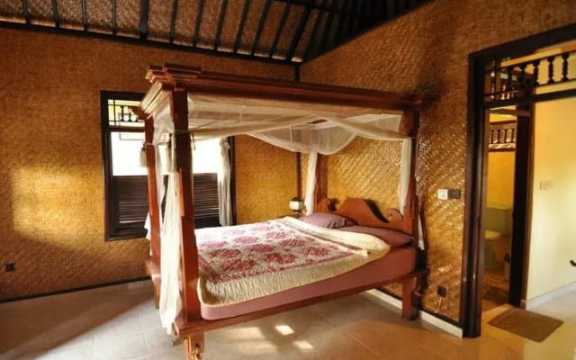 Redjon Guest House - photo 2