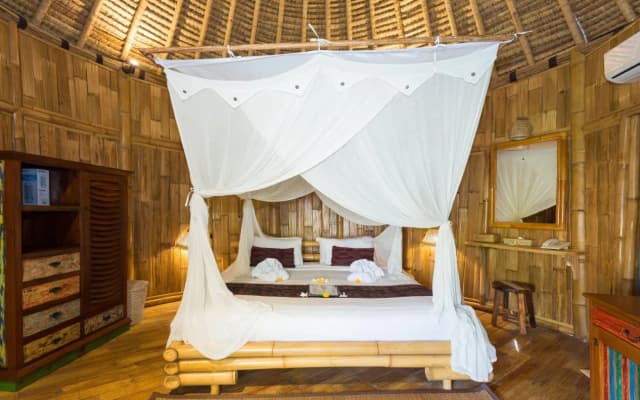 Ubud Art Resort - photo 2