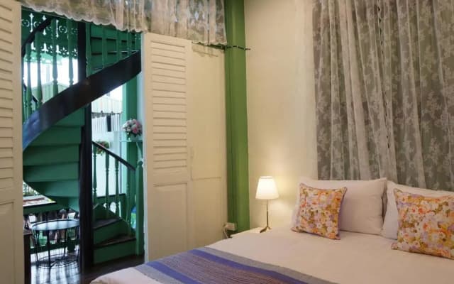 Green Teak House - photo 2