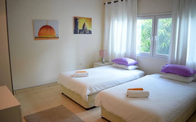 Behlys Villa - photo 4
