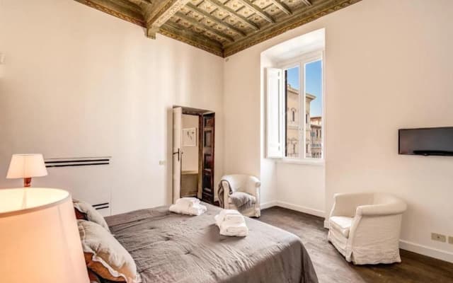 Piazza Farnese 2 bdr esclusive view - photo 3