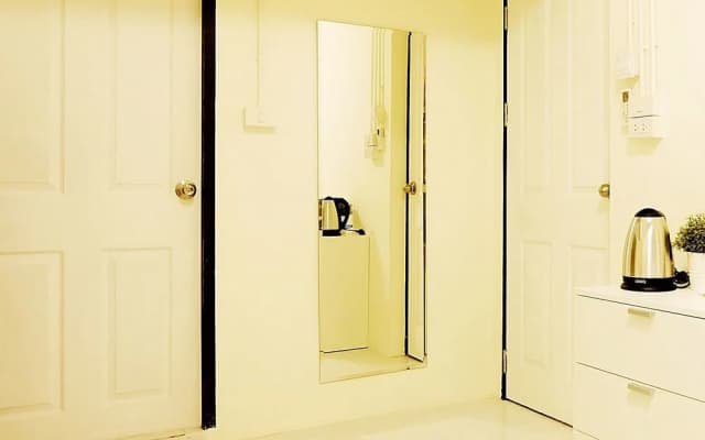 Yeehaa Hotel - photo 2