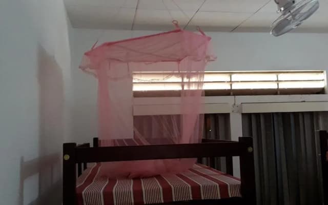 Colombo city jumbo hostel - photo 4