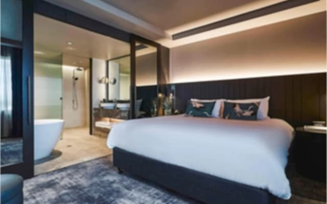 Pullman East Melbourne Hotel - photo 5