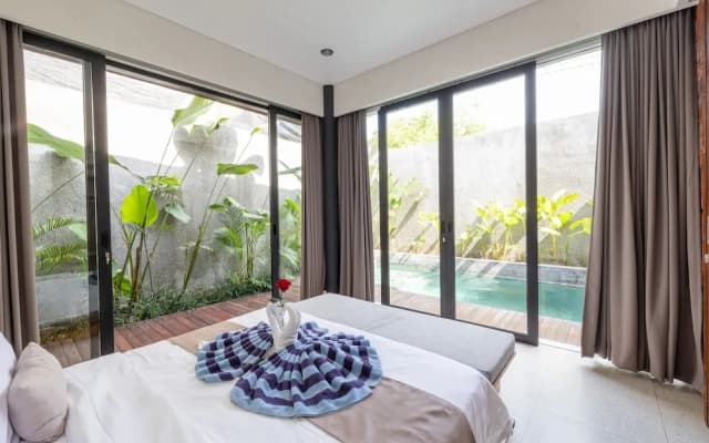 Casanina Ubud Villas - photo 4