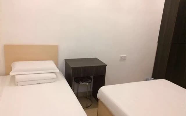 Tong Luo Wan Hostel - photo 4