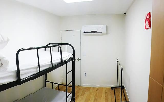 Agit Guesthouse - photo 3