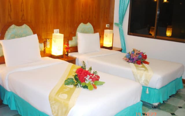 Lamai Inn Hotel - photo 2