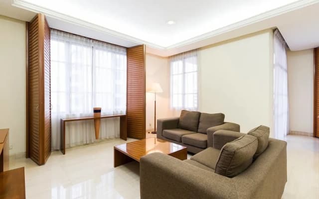 Classic Executive 2 And 1Br Apartment - photo 3