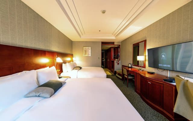 Koreana Hotel - photo 5