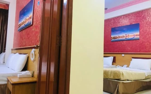 Golden Touch Hotel - photo 5