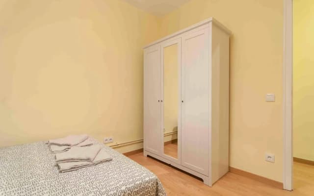 Go BCN Apartments - Castillejos - photo 3