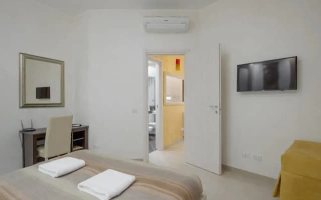 Gold Vatican Apartment - photo 2