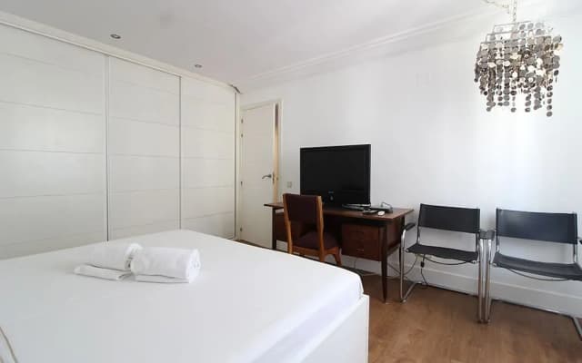 Luminous Apartment in Chueca Allôhousing - photo 2