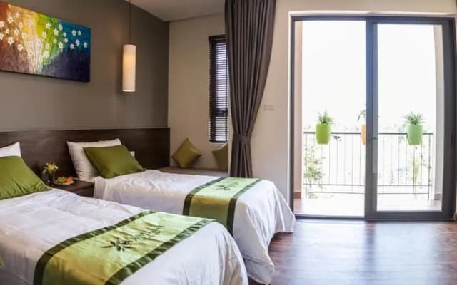Vanilla Ha Long Villas - photo 3