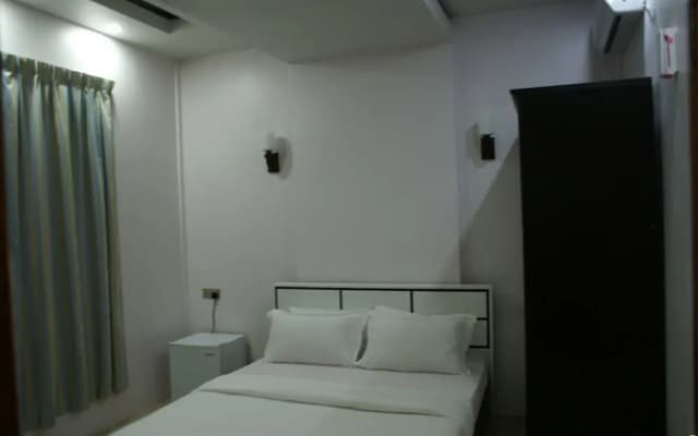 Hulhudheli Inn - photo 4
