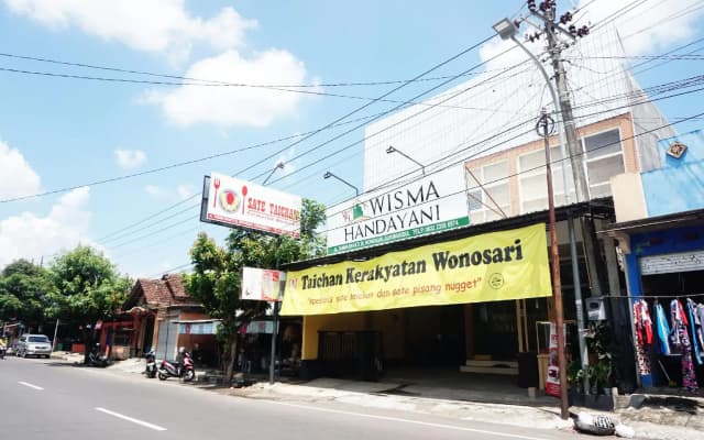 OYO Life 3003 Wisma Handayani. - photo 4