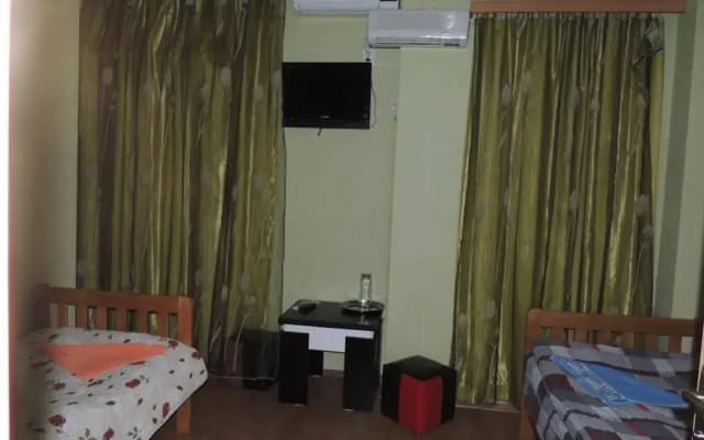 Visit Hotel - photo 2