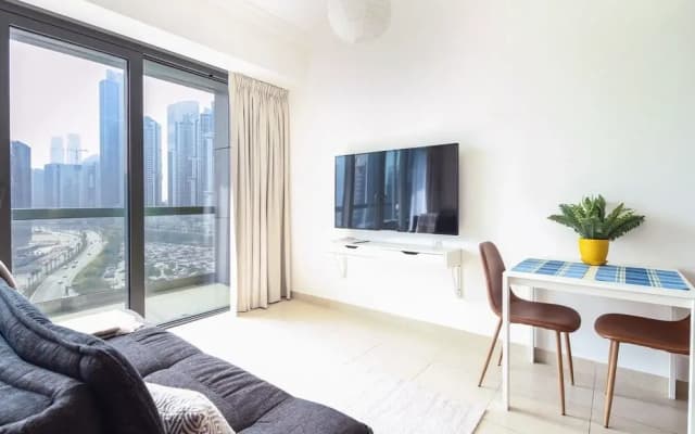 Spacious Studio in new 8 Boulevard Walk! - photo 2