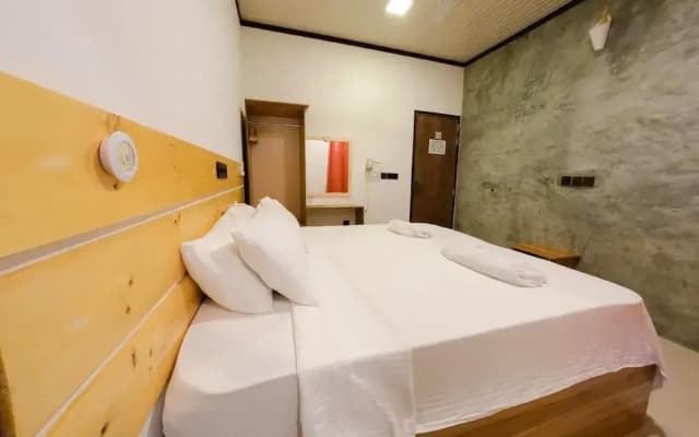 Huvan Inn - photo 2