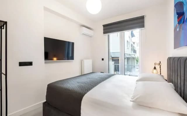 Plaka Clio Apartment by A&A Residences - photo 5