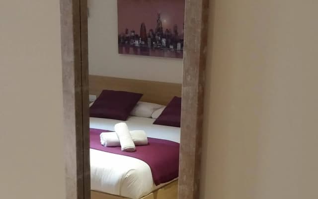 Hostal Barcelona Travel - photo 5