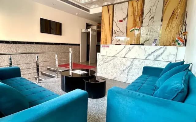 Z Suites Hotel Mahipalpur IGI Airport - photo 2