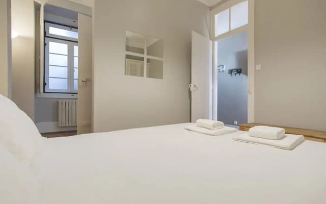 Trendy & Lightful Apartment - photo 5