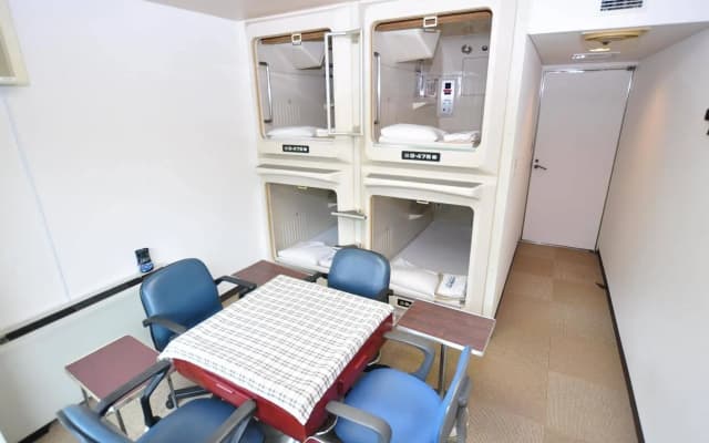 Men's only Capsule Hotel Asahi Plaza Shinsaibashi - photo 5