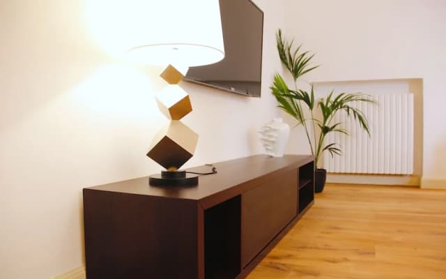 Leonardo's Apartments - photo 2