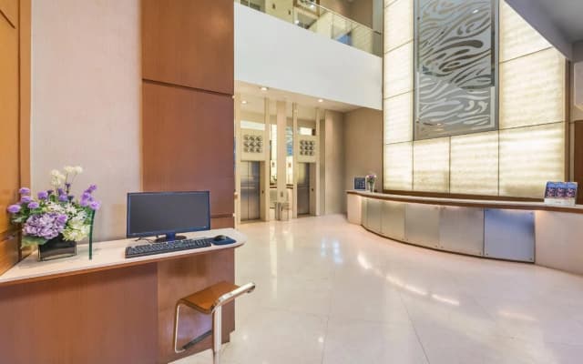 Silka West Kowloon Hotel - photo 2