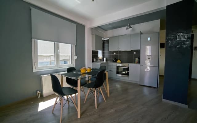 V&V Central & Elegant Apartment - photo 5