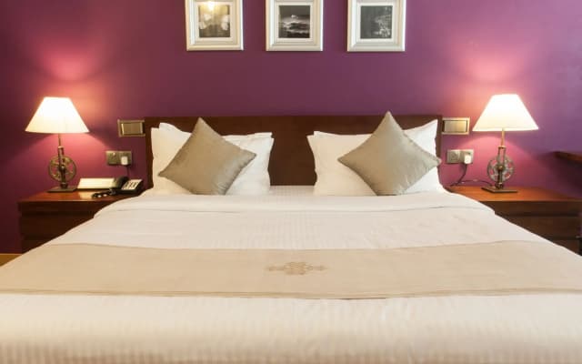Colombo Court Hotel & Spa Resort - photo 2