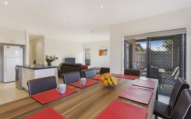 Bradford Place - Melbourne - photo 3