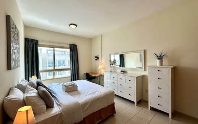 Lux BnB I Turia Tower I Lake & Garden View - photo 2