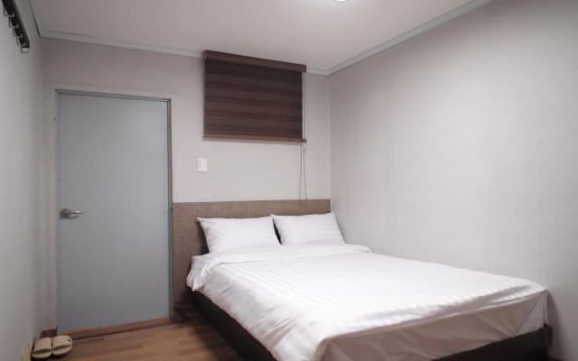 Hostel Gaon Sinchon - photo 3