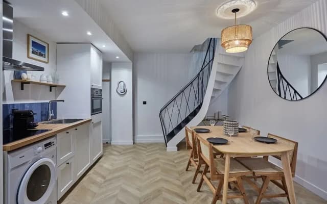Superb Duplex Apartment Center of Paris - photo 4