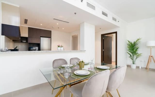 Lux BnB Dubai Creek Harbour BLVD Views - photo 2