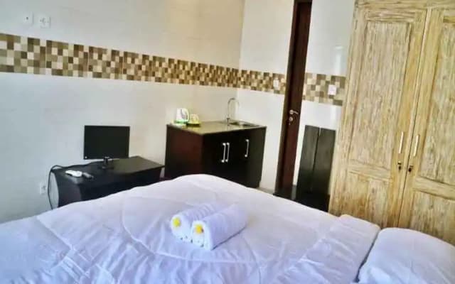 Agungs Guesthouse - photo 4