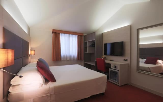 Hotel Campion CityLife - photo 4