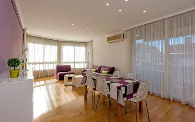 Sants-Les Corts Galileu - photo 4