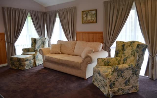 Twin Springs Bed & Breakfast - photo 4