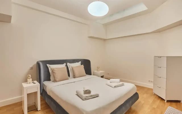Superb Trocadero-arc de Triomphe Apartment - photo 3
