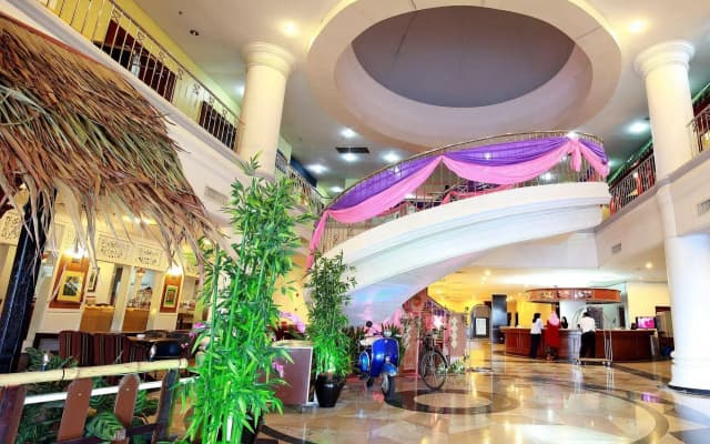 The Putra Regency Hotel - photo 2