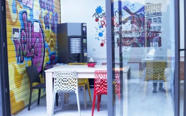 Jacobs Inn Hostel - photo 4