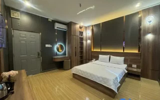LUXURY Hotel Pham Van Dong - photo 3
