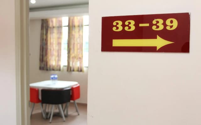 Town Inn Hotel - photo 3