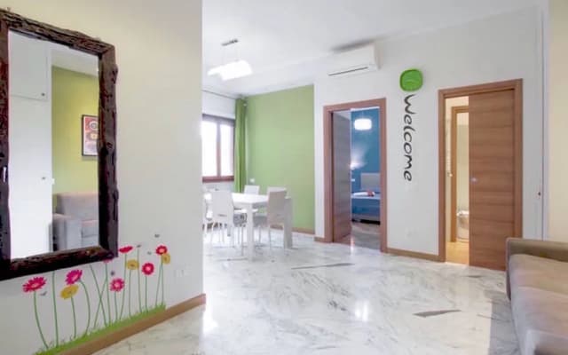 Vatican Area Flat - photo 3
