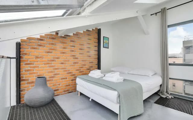 Chic & Spacious Loft 3br/6p Paris Center - photo 5
